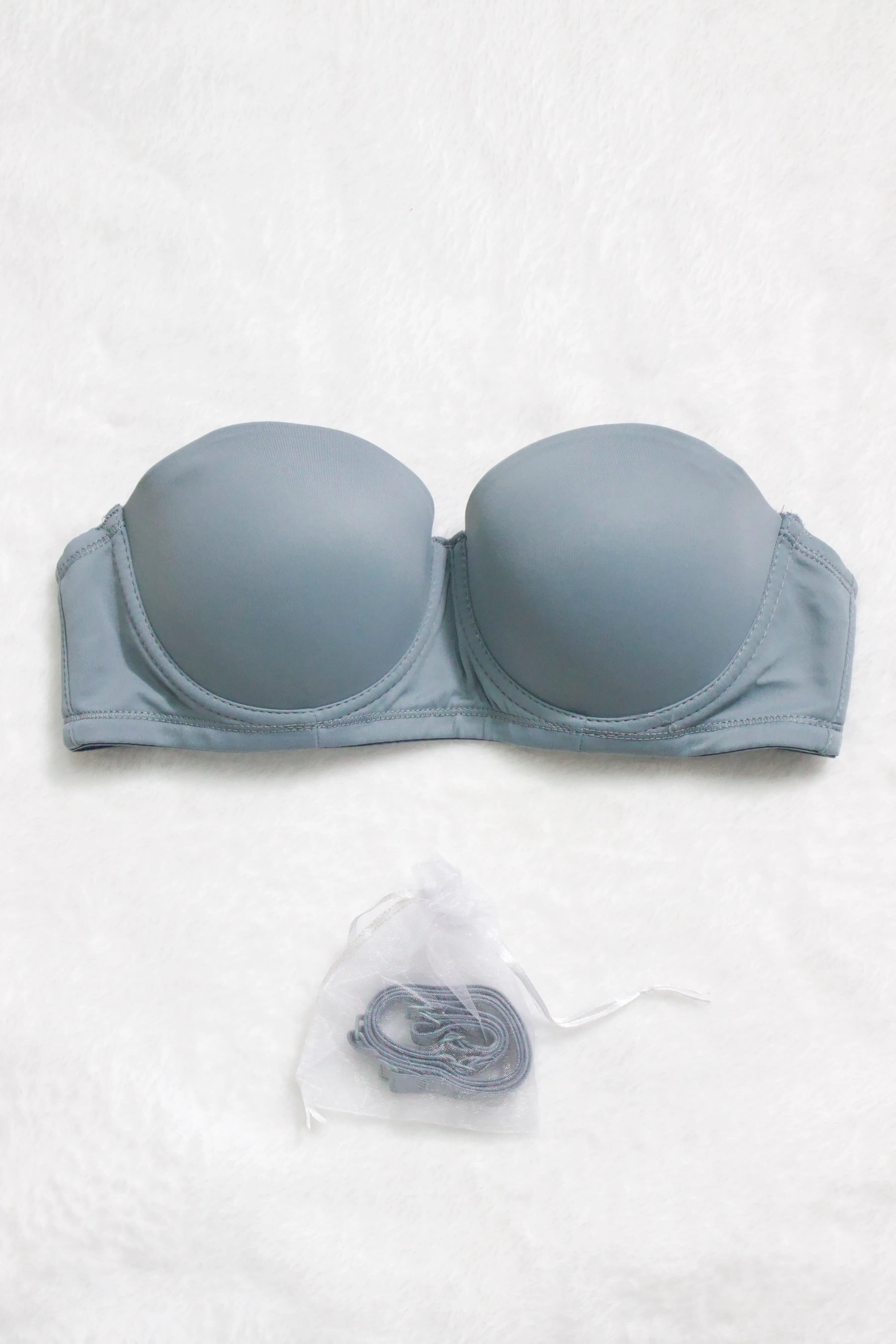 BRASSIER STRAPLESS LISO IB7248