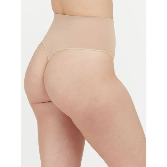 Faja Tanga Spanx EcoCare Everyday Shapping 40048R