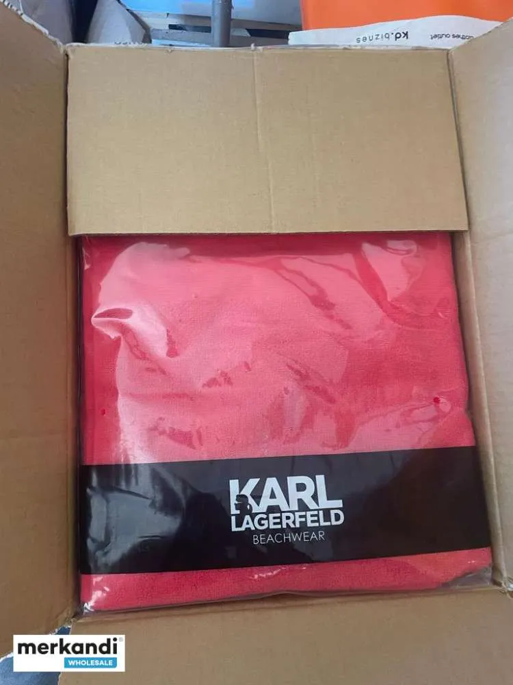 KARL LAGERFELD BEACH TOWEL nuevo!