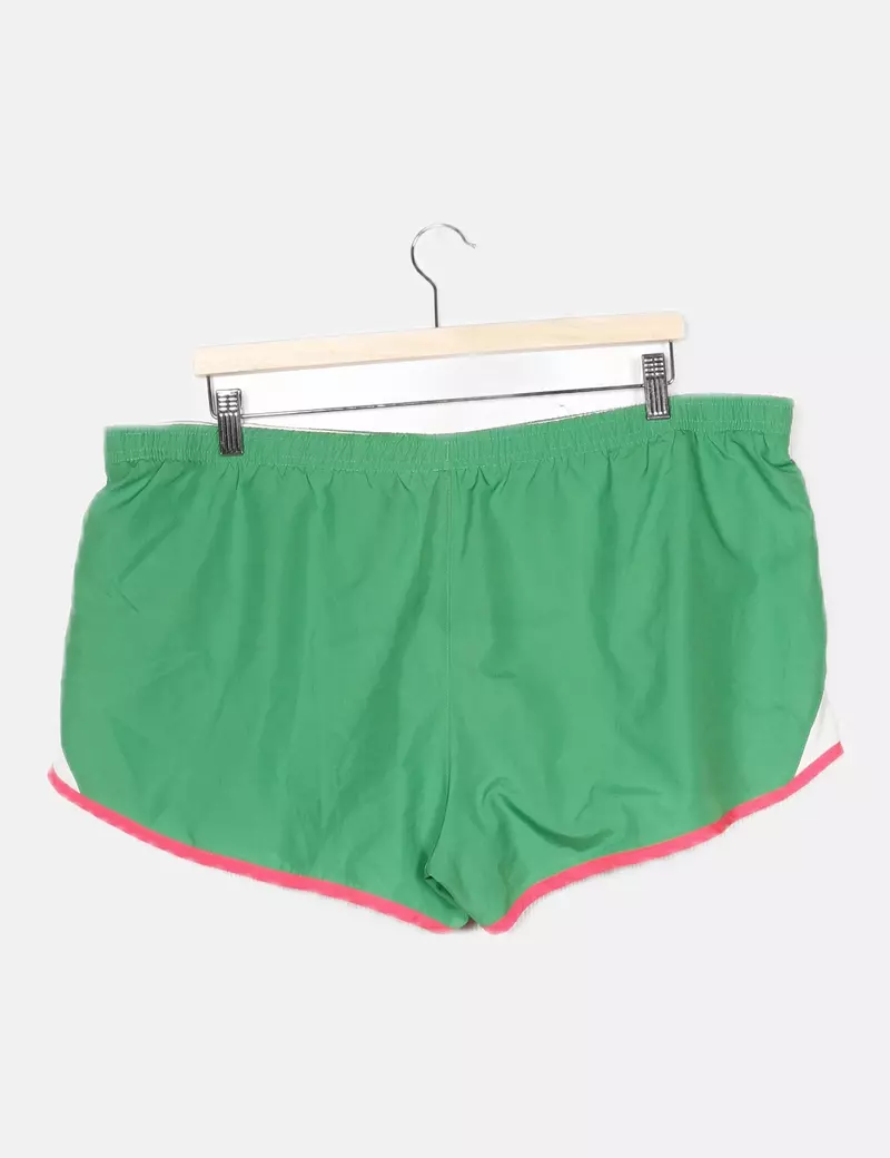 Nike Short técnico verde