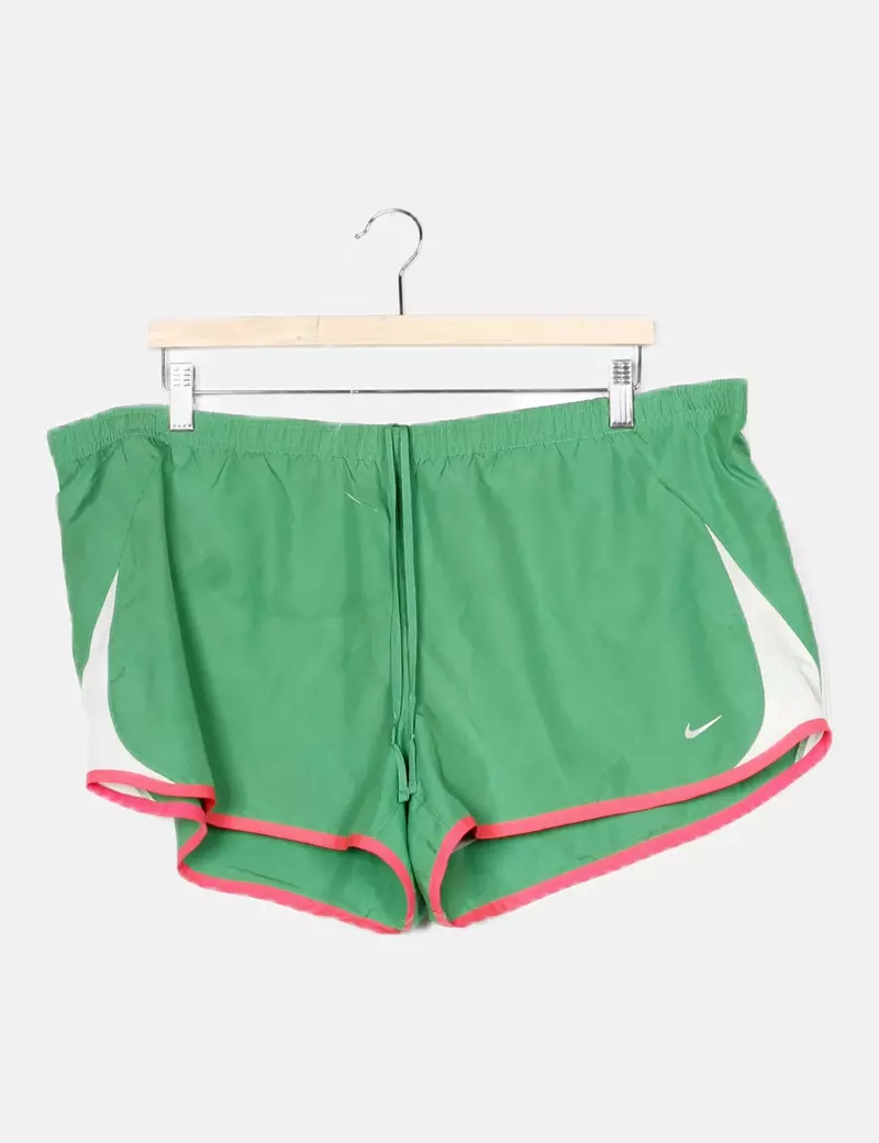 Nike Short técnico verde